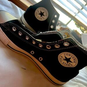 MTV “Jackass” special edition Converse